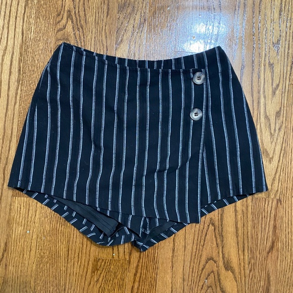 Striped skort from American threads, native daughters brand, size: S - Picture 1 of 3